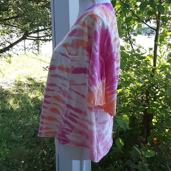 Abound Cropped Tie Dye Tee - Picture 4 of 5